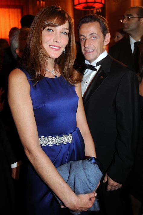 is carla bruni married.